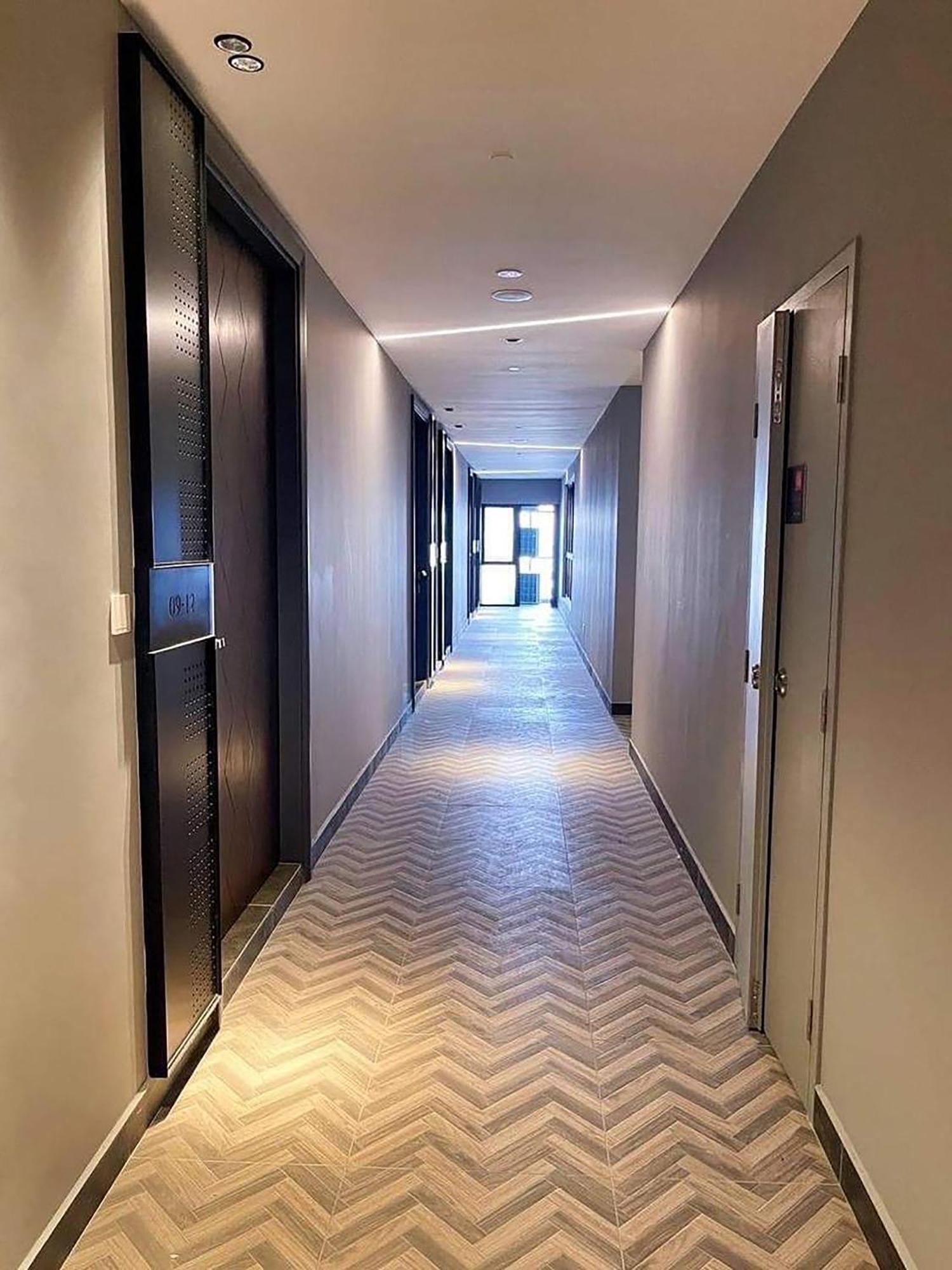 The Scarletz By Rsr Apartment Kuala Lumpur Bagian luar foto